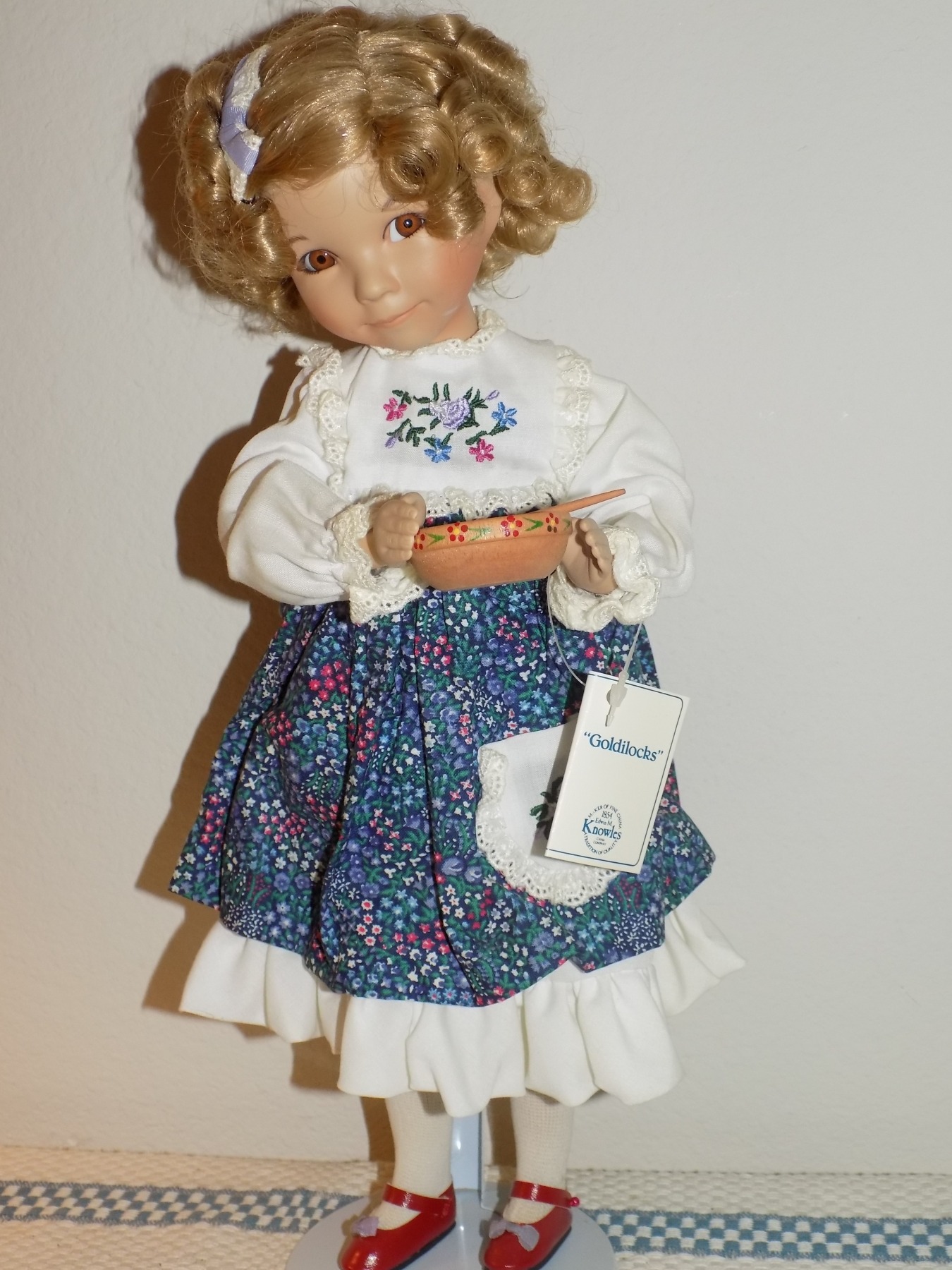 Goldilocks store porcelain doll