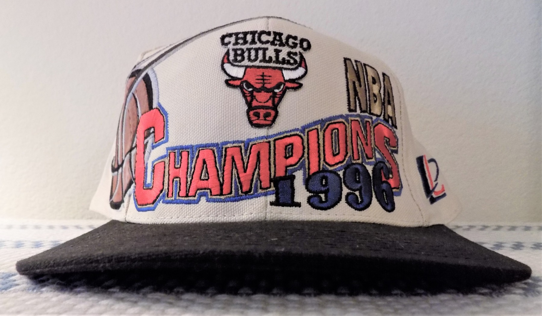 vintage bulls hats